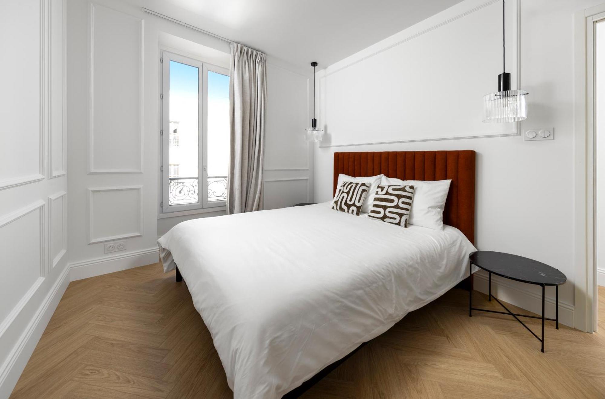 Designer Floor Sleeps 8 Peaceful Elevator Fiber Wifi, Balcony Nice