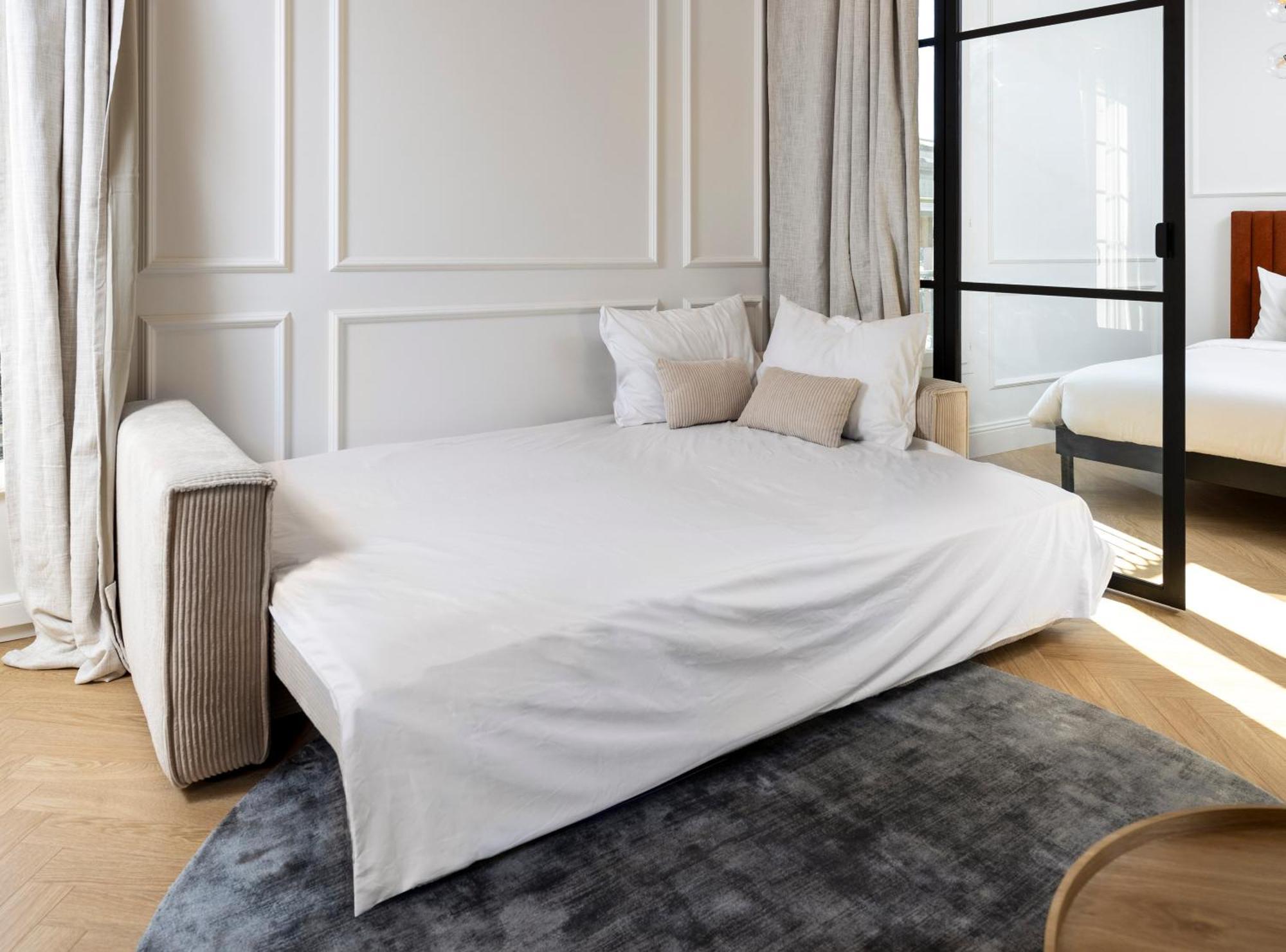 Appartamento Designer Floor Sleeps 8 Peaceful Elevator Fiber Wifi, Balcony *